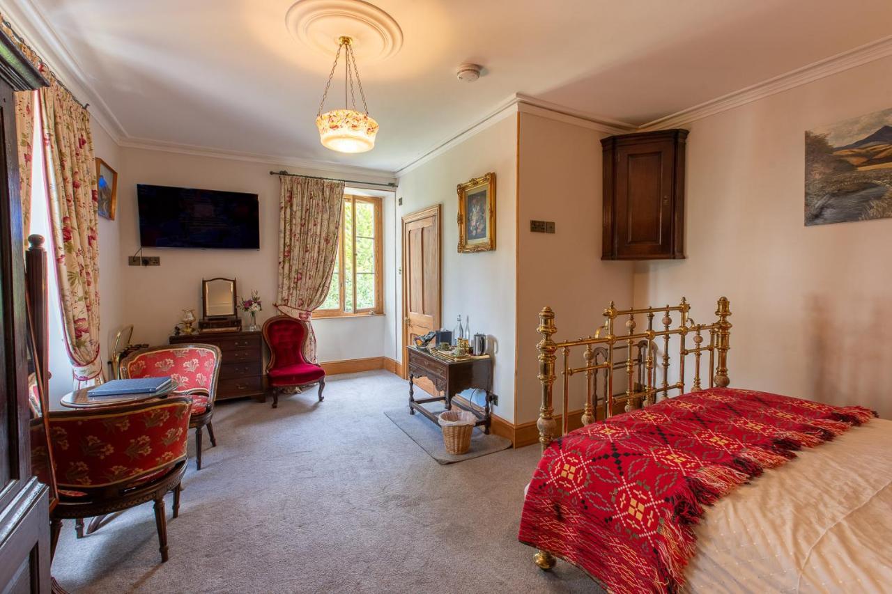Taldraeth - Old Vicarage Guest House ペンリンダイドライス エクステリア 写真